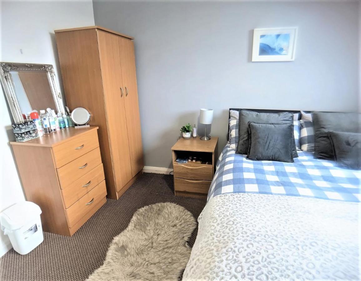 Large 3 Bedrooms In Liverpool City Centre, Free Parking Εξωτερικό φωτογραφία
