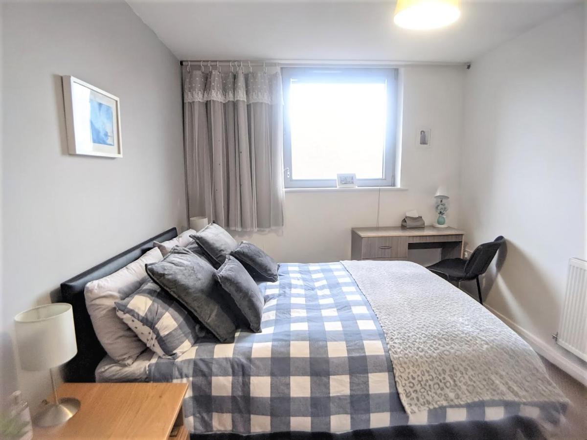 Large 3 Bedrooms In Liverpool City Centre, Free Parking Εξωτερικό φωτογραφία