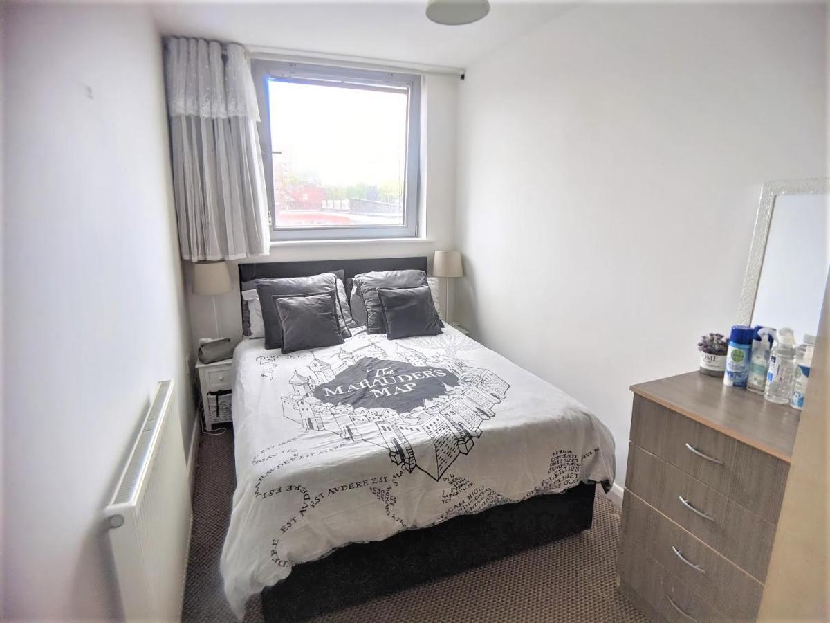 Large 3 Bedrooms In Liverpool City Centre, Free Parking Εξωτερικό φωτογραφία