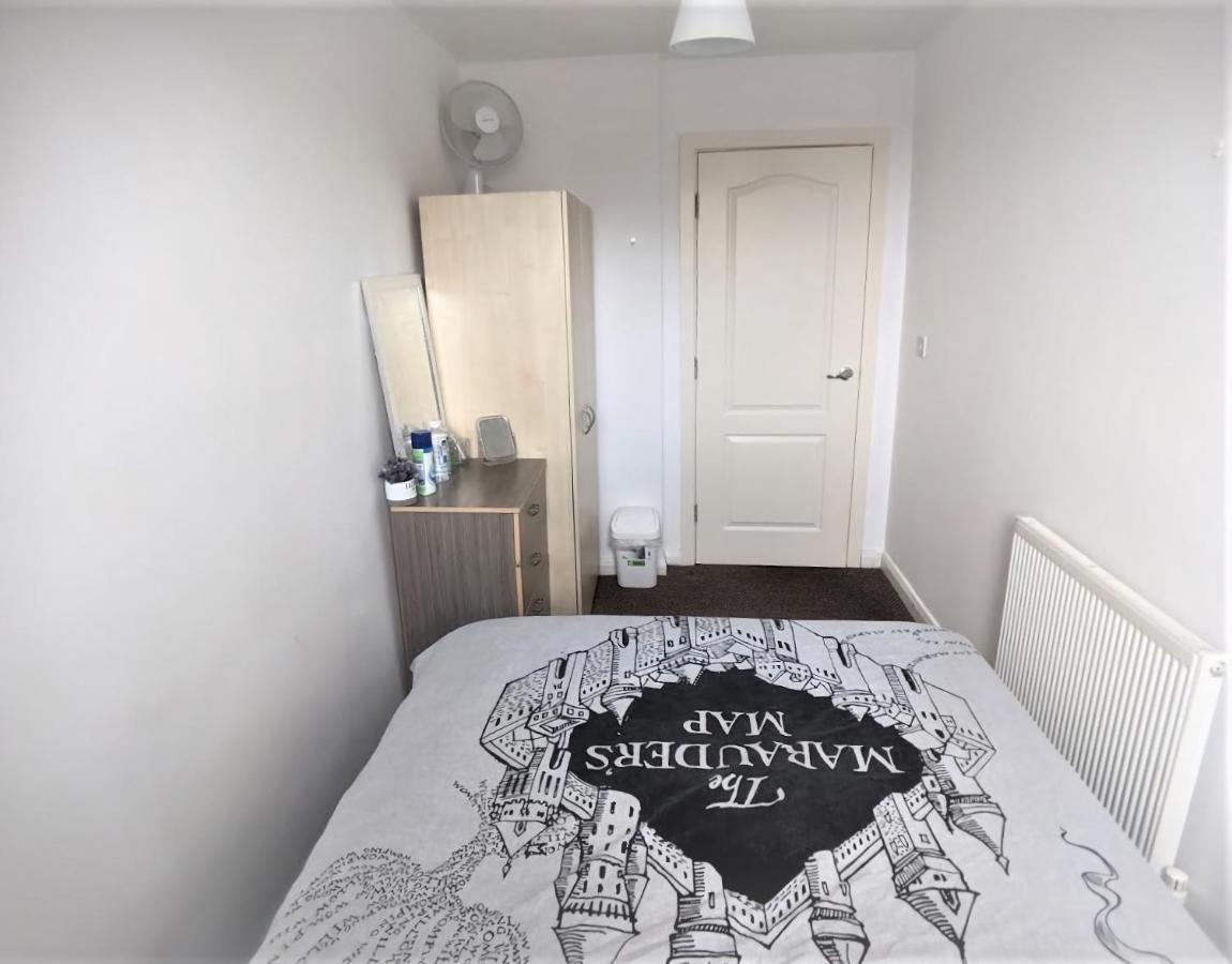 Large 3 Bedrooms In Liverpool City Centre, Free Parking Εξωτερικό φωτογραφία