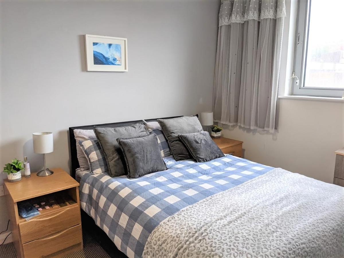 Large 3 Bedrooms In Liverpool City Centre, Free Parking Εξωτερικό φωτογραφία